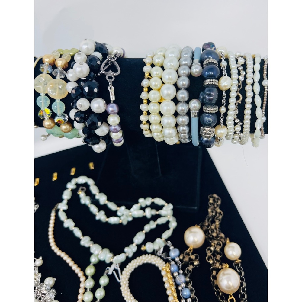 Vintage to Modern Pearl Necklace & Bracelet Gold & Silver Tone Beaded Lot of 30 - Picture 14 of 16